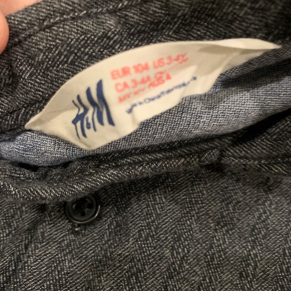 H&M Boys Gray Button Down - Picture 2 of 2